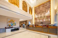 Vienna Hotel Beipiao dragon bird Caroudel Hotels in Beipiao