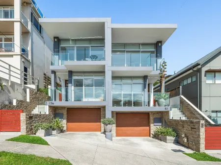 The Nancy Bondi Отели в г. Vaucluse