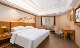 Vienna Hotel (Shenzhen Dongmen Old Street)