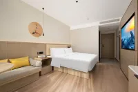 Xiboru Light Luxury Hotel (Jianghan Road Pedestrian Street Union Hospital) - Cheap
