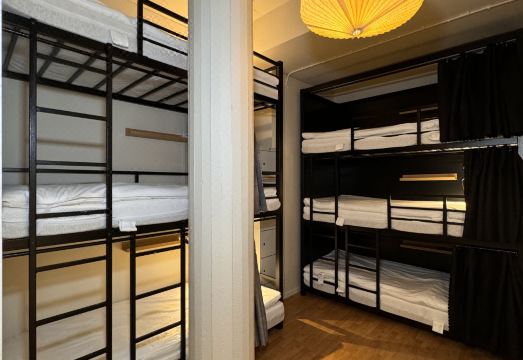 3 스타 호스텔 공용 공간