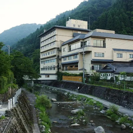Sanin-Yumuraonsen Yuamu