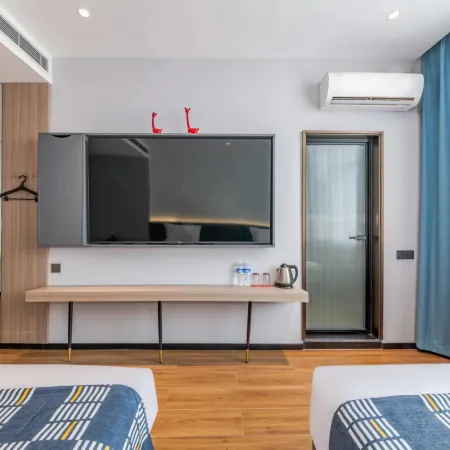 Yueda Hotel (Yuncheng South Wind Square Jiefang South Road)