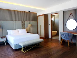 The Balcone Suites & Resort