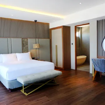 The Balcone Suites & Resort