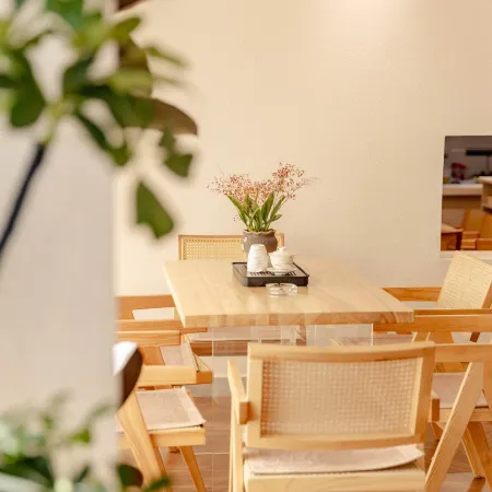 Lushan Gaoyi Hotel (Sudao Ruiqin Lake Side Store)