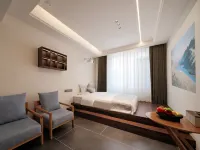 Anshun Chale Yinsi Homestay (Anshunxi High-Speed Railway Station Olympic Sports Center) - บริการรถรับส่ง