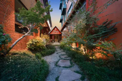 Banyinli Courtyard Hotel (Yushang Guanzhong Park) Hôtels à : Yingshang