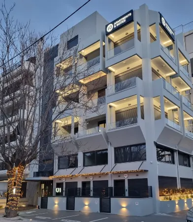 10 Apartments & Suites Athens Отели в г. Калифея