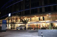 Tryp by Wyndham Istanbul Beyoglu