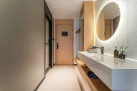 WanYoo Esports Hotel (Chengdu Shuangliu Airport Korean Town)