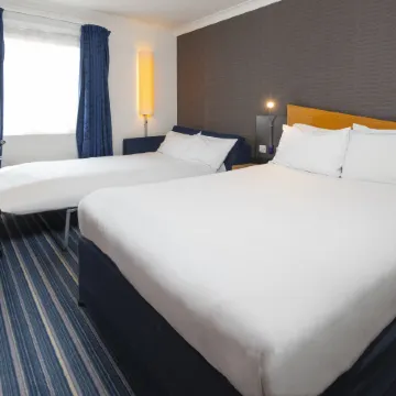 Holiday Inn Express BIRMINGHAM - SNOW HILL by IHG Отели рядом с достопримечательностью «Железнодорожный вокзал Уиттона»