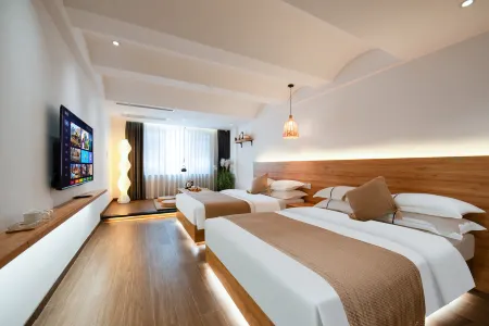 Nanyue Hengshan is a Post House (Nanyue Damiao Store) Отели рядом с достопримечательностью «Zhurong Peak»