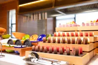 Guiyang Yunyan Fountain Pool Area Home2 Suites by Hilton Hotel