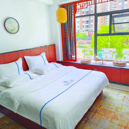 Jiayu Erjue Home Business Hotel