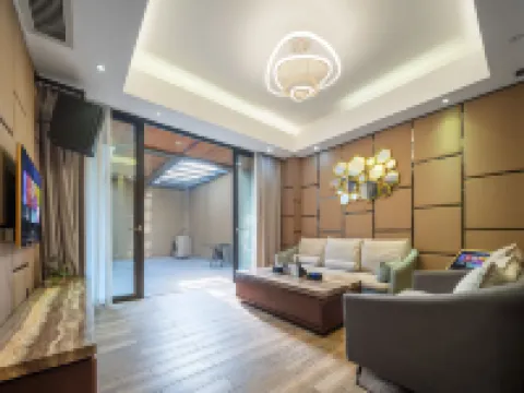 Huizhou Longmen Nankunshan Juyouran Hot Springs Villa