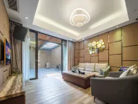 Huizhou Longmen Nankunshan Juyouran Hot Springs Villa