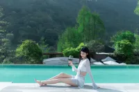 XI LI HOTSRING HOMESTAY - مسبح على السطح