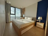 Golden Dusk Apartment Các khách sạn gần Tạp Hoá Hai Cải