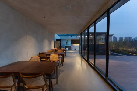 Xiao · ISVARA Designer Hotel (Huaihe Road Pedestrian Street) Отели рядом с достопримечательностью «Hefei University of Technology(Tunxilu Campus)»