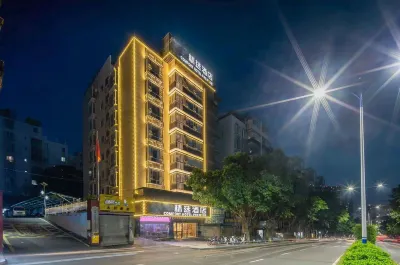 COMFORT HOTEL PREM:ER