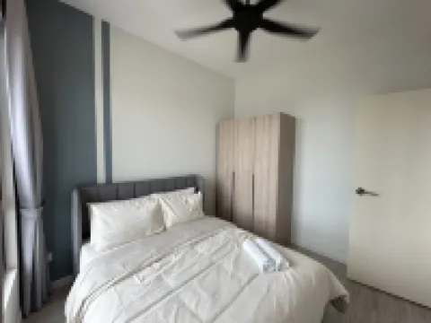 Modern Suite in Seri Kembangan | Nearby MRT