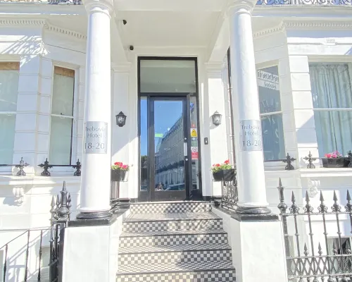 โรงแรมเทรโบเวียร์ โรงแรมใกล้ฟูแลม