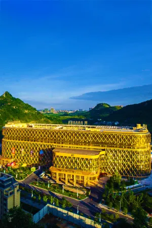 AUWI Hotel Отели рядом с достопримечательностью «Anshun Ancient City Historical and Cultural Block»