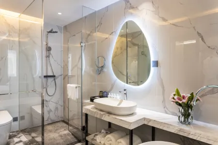 Beijing W+ Luxury Select Hotel (Beijing Universal Resort Liyuan Subway Station Branch) Отели рядом с достопримечательностью «E9 Zone Innovation Works»