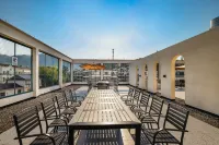Mika City Hotel (Xuancheng Jingde High-speed Railway Station) Hotels in Jingde
