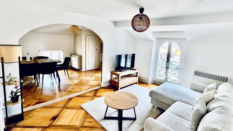 Historic House Aigle - Lake & Alps - Garden & BBQ