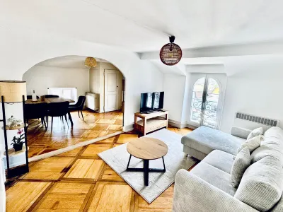 Historisches Haus - Montreux - See & Berge - Grill Hotels in 