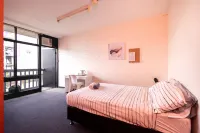 Billabong Backpackers Resort
