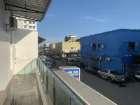 5 ° N latitude Homestay