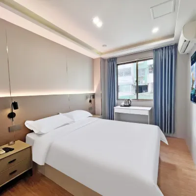 Fengyuanju Business Hotel Hotel dekat Taman Monumen Sun Wen