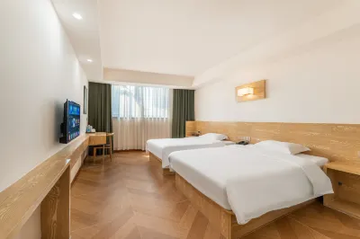 폴리 호텔 (충칭 장베이 국제공항) 뤼몽 광장 주변 호텔