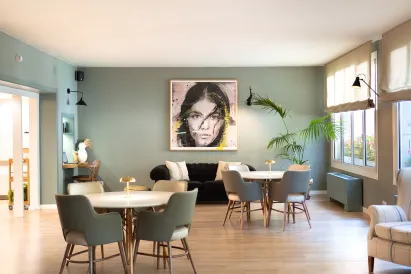 託雷斯阿迪拉姆酒店