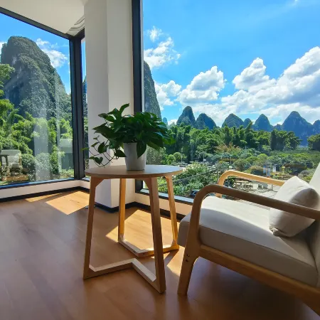 Floral Hotel·Love This Life (Yangshuo 20 Yuan RMB Background Scenic Area Shop)