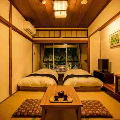 大江戸温泉物語 宇奈月グランドホテル(旧:湯快リゾートプレミアム 黒部 宇奈月温泉 宇奈月グランドホテル) Rooms