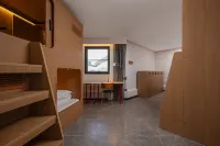 Shangri-La Pinecone International Youth Community