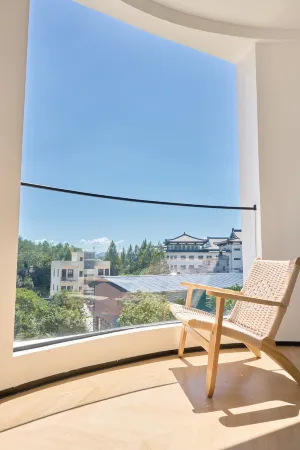 Shan Yu Qiu Homestay (Tiantai Mountain Guoqing Scenic Area) Отели рядом с достопримечательностью «Tiantai Mountain»