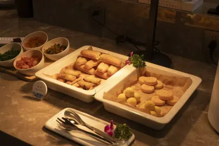 Homeinn · neo Hotel (Taicang Shuangfeng Town) Отели рядом с достопримечательностью «Former Residence of Zhang Pu»