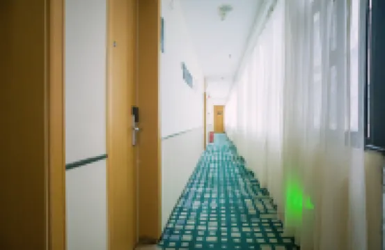 City Comfort Inn（Ledong Bus Station Store）