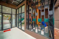 Capital O 90874 Millenium Inn 2 Các khách sạn ở Medan Helvetia