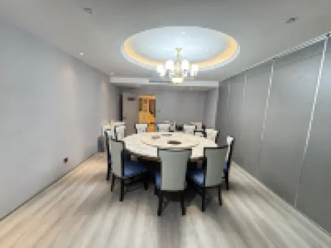 Mingzhu International Hotel