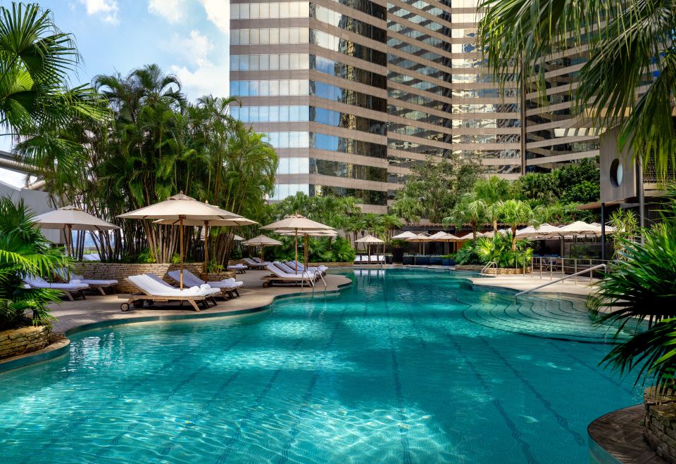 르네상스 홍콩 하버 뷰 호텔 전경