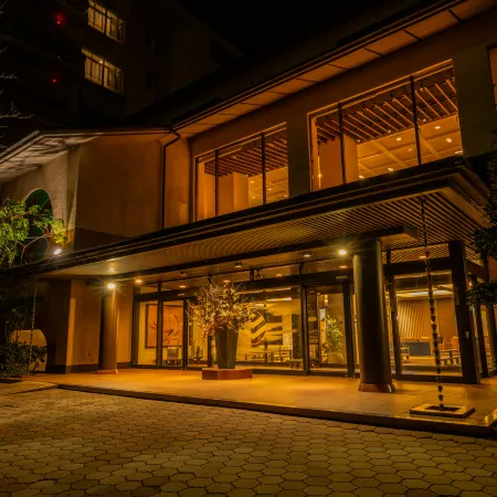 WASHU BLUE RESORT　KASAGO Отели рядом с достопримечательностью «Кодзима»