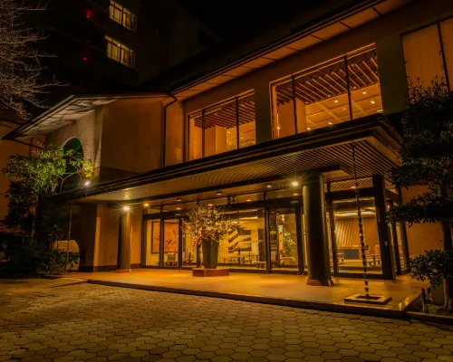 鷲羽藍色風籠度假村 鄰近兒島的酒店