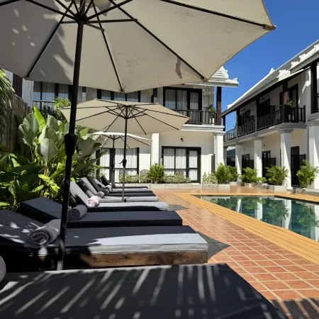 Vang Luang Hotel Отели рядом с достопримечательностью «Рынок Дара»