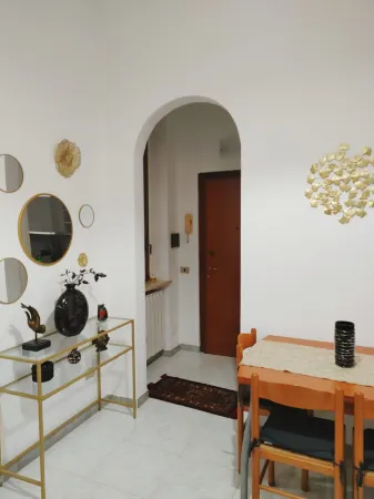 Mazzini Apartment - THE V Collection Отели в г. Турате